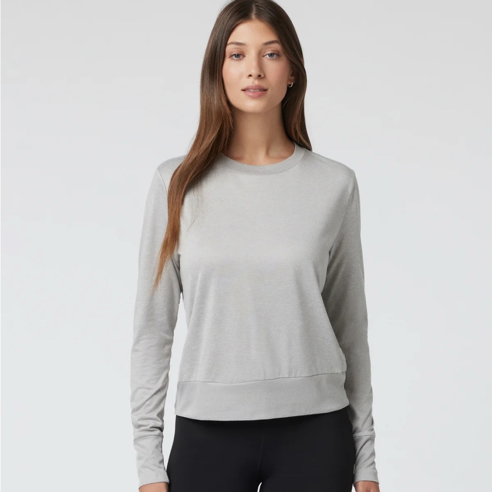 Vuori Daydream Crew Long Sleeve Light Heather Gray Grey Shirt XL
